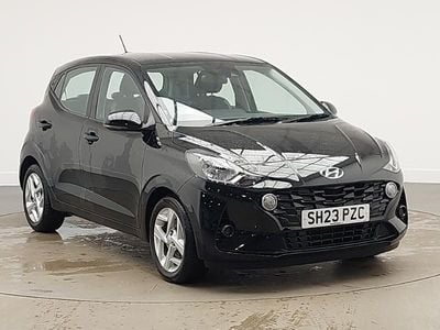 Used Hyundai i10 SE 67 HP (49 kW) 2023 Black Hatchback
