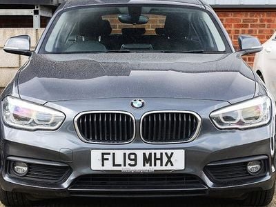 Used BMW 116 Comfort Edition 116 HP (85 kW) 2019 Grey Hatchback