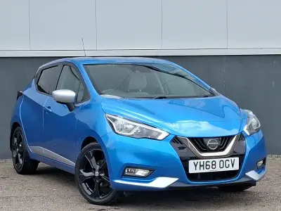 Used Nissan Micra N-Connecta 90 HP (66 kW) 2018 Blue Hatchback