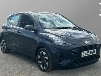 Used Hyundai i10 Advanced 79 HP (58 kW) 2025 Grey Hatchback