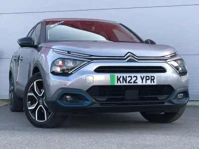 Second-hand Citroën e-C4 Shine 100 kW (136 CP) 2022 Gri Hatchback