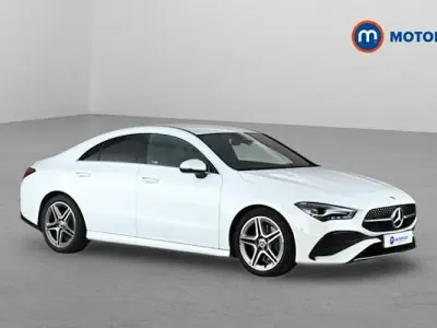Used Mercedes CLA200 Executive 163 HP (119 kW) 2023 White Coupe