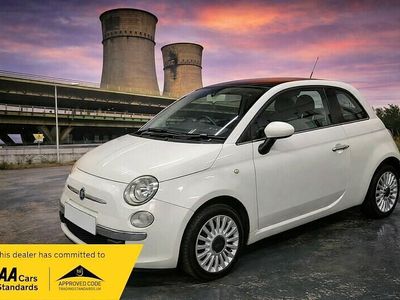 Used Fiat 500 Lounge 69 HP (50 kW) 2012 White Hatchback
