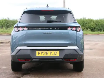Used Peugeot 5008 Allure 134 HP (98 kW) 2025 Blue SUV