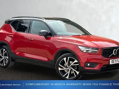 Used Volvo XC40 R-Design Pro 250 HP (183 kW) 2021 Red SUV