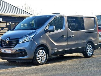 Used Renault Trafic 125 HP (91 kW) 2017 Grey MPV