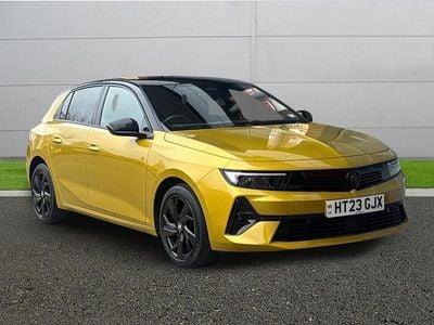 Used Vauxhall Astra 130 HP (95 kW) 2023 Yellow Hatchback