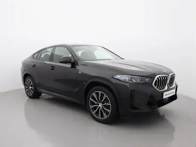 Begagnad BMW X6 M M Sport 293 HK (215 kW) 2025 Svart SUV
