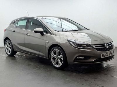 Used Vauxhall Astra SRi 150 HP (110 kW) 2018 Grey Hatchback