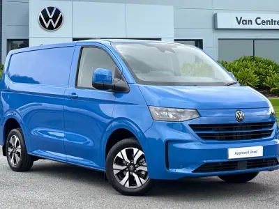 Used VW T7 Pro 170 HP (125 kW) 2025 Blue Van