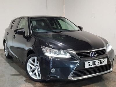 Lexus CT200h