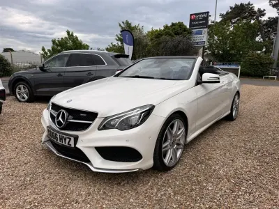 Usado Mercedes E220 AMG line 2016 Branco Cabrios