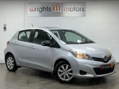 Used Toyota Yaris 2013 Silver Hatchback