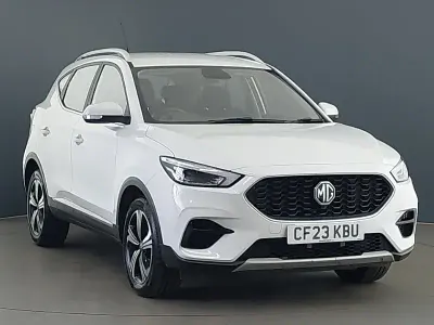 Używany MG ZS Excite 106 KM (77 kW) 2023 Biały SUV