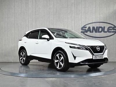 Used Nissan Qashqai N-Connecta 140 HP (102 kW) 2022 White SUV