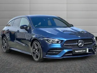 Used Mercedes CLA200 Executive 163 HP (119 kW) 2023 Blue Estate