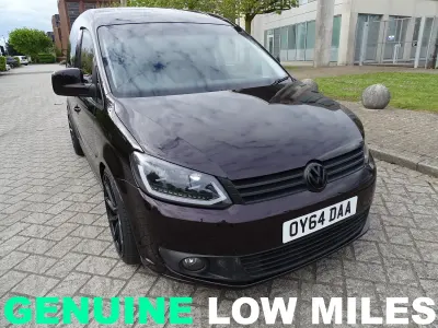 Used VW Caddy Highline 140 HP (102 kW) 2014 Purple MPV