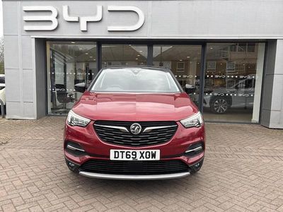 Used Vauxhall Grandland X SRi 128 HP (94 kW) 2020 Red SUV