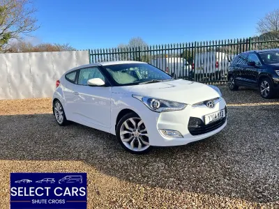 Used Hyundai Veloster SE 140 HP (102 kW) 2014 White Coupe
