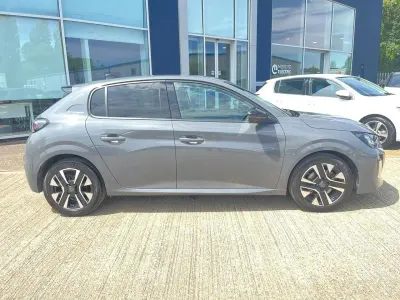 Used Peugeot 208 Allure 99 HP (72 kW) 2025 Grey Hatchback