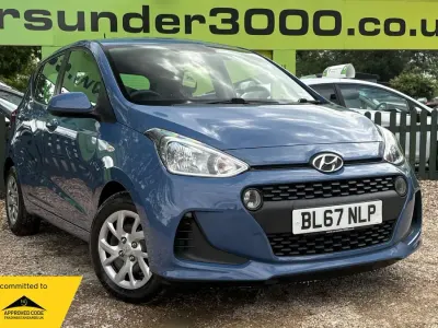 Used Hyundai i10 SE 87 HP (63 kW) 2017 Blue Hatchback