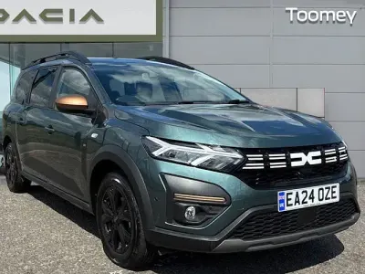 Used Dacia Jogger Extreme 141 HP (103 kW) 2025 MPV