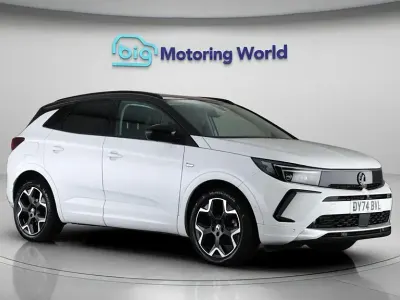 Second-hand Vauxhall Grandland X Ultimate 130 CP (95 kW) 2024 Alb SUV