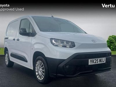 Used Toyota Proace City City 100 HP (73 kW) 2025 MPV