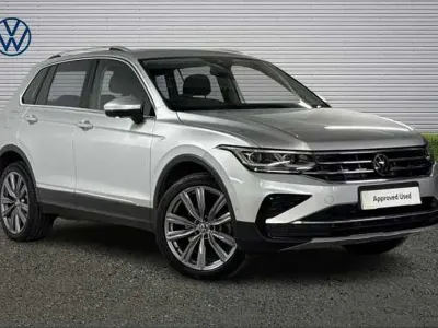 Used VW Tiguan Elegance 245 HP (180 kW) 2023 Silver SUV