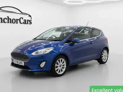 Usado Ford Fiesta Titanium 101 CV (74 kW) 2018 Azul Utilitario