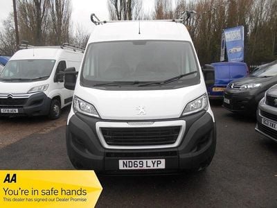 Used Peugeot Boxer 140 HP (102 kW) 2020 White Van