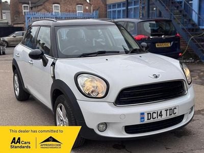 Used Mini Cooper 2014 White Hatchback
