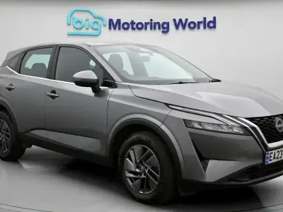 Used Nissan Qashqai Acenta Premium 140 HP (102 kW) 2023 Grey SUV