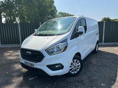 Used Ford Transit Custom Limited 130 HP (95 kW) 2021 White Van