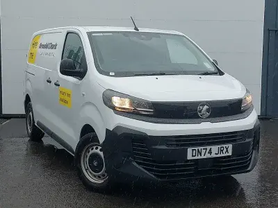 Used Vauxhall Vivaro 2024 White MPV