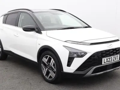 Usado Hyundai Bayon Ultimate 100 CV (73 kW) 2023 Blanco SUV