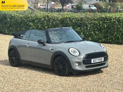 Usado Mini Cooper Cabriolet 136 HP (100 kW) 2017 Cinzento Cabrios