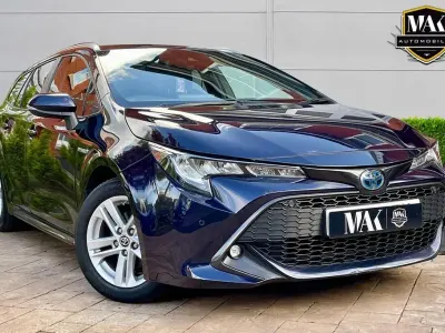 Second-hand Toyota Corolla 122 CP (89 kW) 2021 Albastru Break