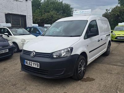 Used VW Caddy 102 HP (75 kW) 2012 White MPV