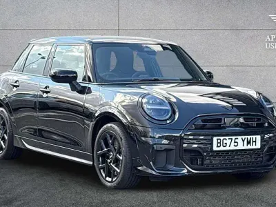 Used Mini Cooper Hatch 114 kW (156 HP) 2025 Black Hatchback
