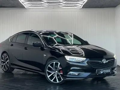Second-hand Vauxhall Insignia Sport 170 CP (125 kW) 2018