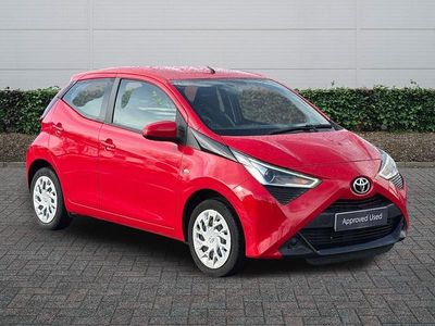 Used Toyota Aygo X-play 2018 Red Hatchback