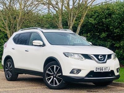 Used Nissan X-Trail Tekna 130 HP (95 kW) 2016 White SUV