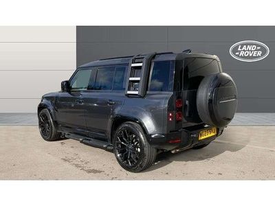 Used Land Rover Defender HSE Dynamic 300 HP (220 kW) 2023 Grey SUV