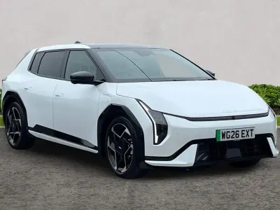 Used Kia EV4 GT-Line S 150 kW (204 HP) 2026 White Hatchback