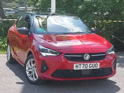 Usado Vauxhall Corsa SRi 100 HP (73 kW) 2021 Vermelho Citadino