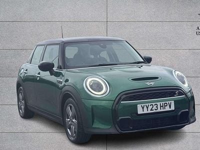 Used Mini Cooper S Classic 176 HP (129 kW) 2023 Green Hatchback