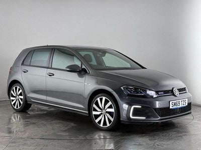 Grey Used 2020 VW Golf VII Advance Hatchback | £17,700 (Fair price)