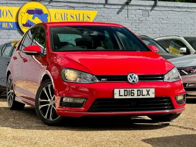 Used VW Golf VII R-line 147 HP (108 kW) 2016 Red Hatchback
