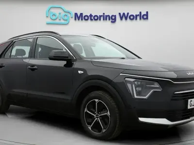 Używany Kia Niro 141 KM (103 kW) 2023 Czarny SUV